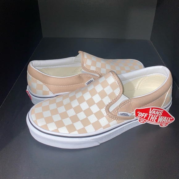 frappe and white checkered vans